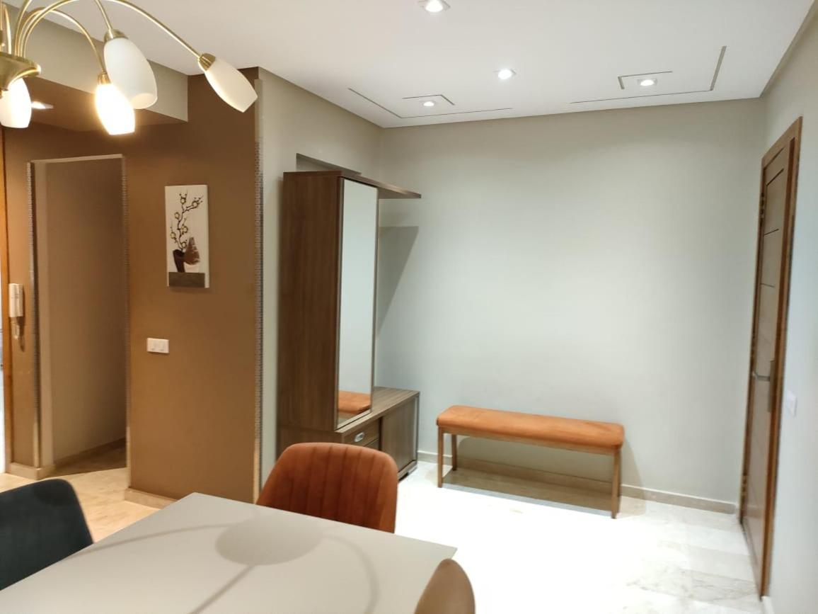 2 Bed Luxurious Apartment Танжер Екстериор снимка