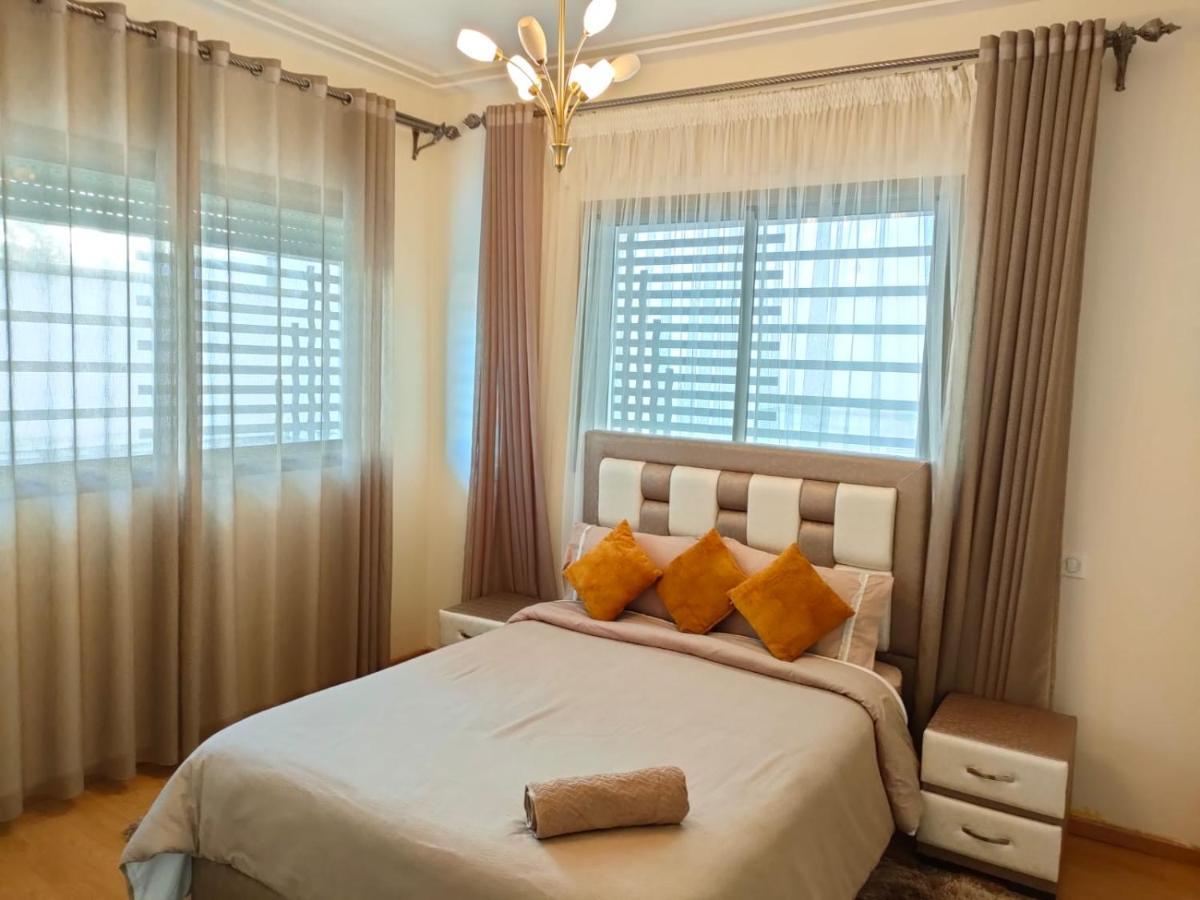 2 Bed Luxurious Apartment Танжер Екстериор снимка